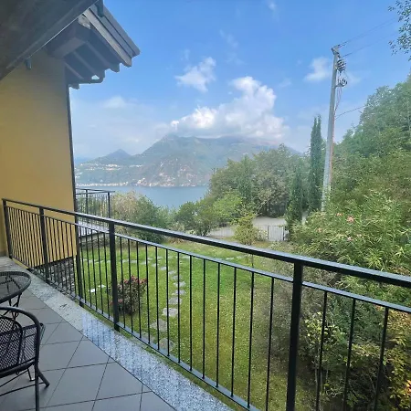 Vista D'oro Ulivo Apt. 9 *