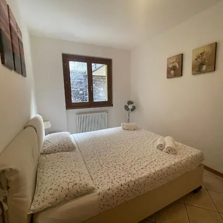 Vista D'oro Ulivo Apt. 9 Apartament Perledo